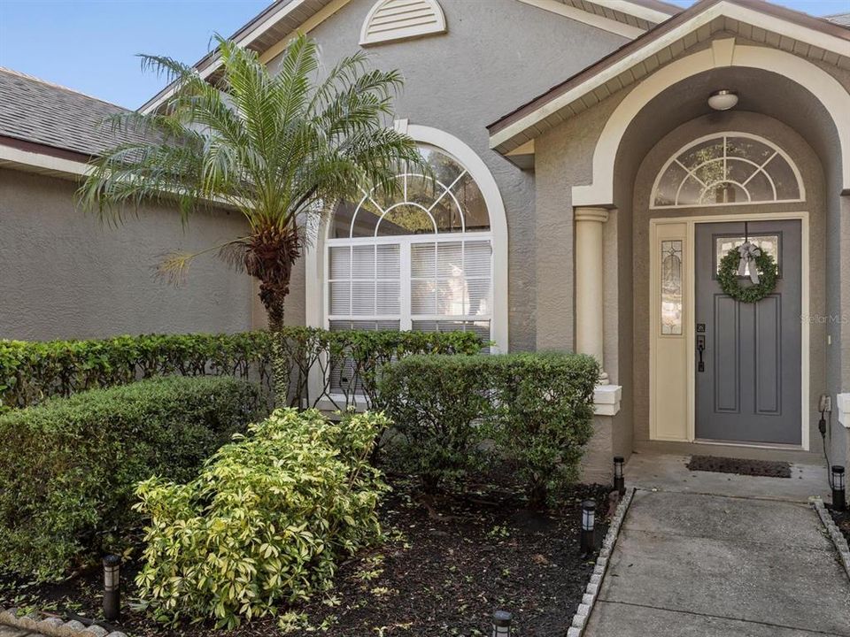 Active With Contract: $470,000 (3 beds, 2 baths, 1738 Square Feet)