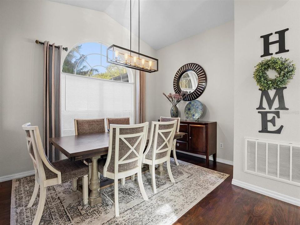 Active With Contract: $470,000 (3 beds, 2 baths, 1738 Square Feet)