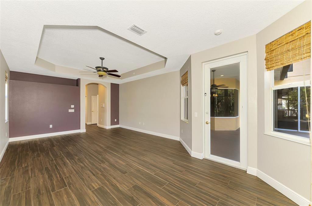 待售: $939,000 (5 贝兹, 4 浴室, 3860 平方英尺)