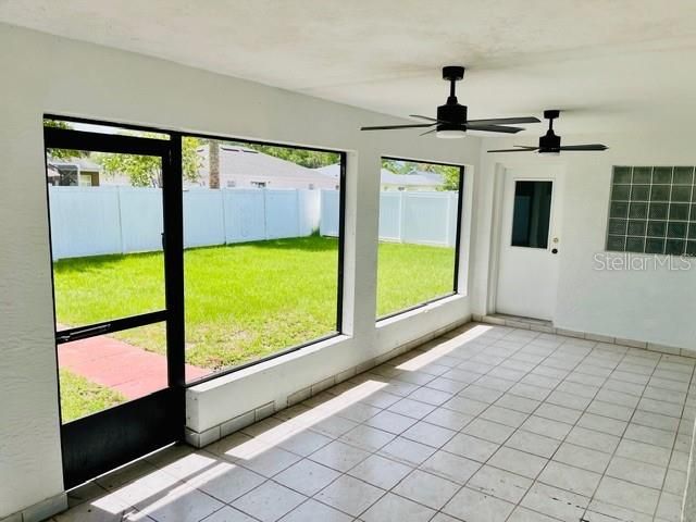 For Rent: $2,400 (3 beds, 2 baths, 2128 Square Feet)