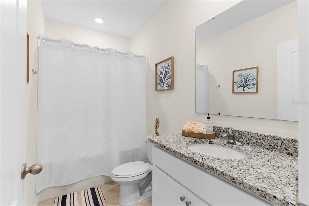 На продажу: $299,000 (3 спален, 2 ванн, 1660 Квадратных фут)