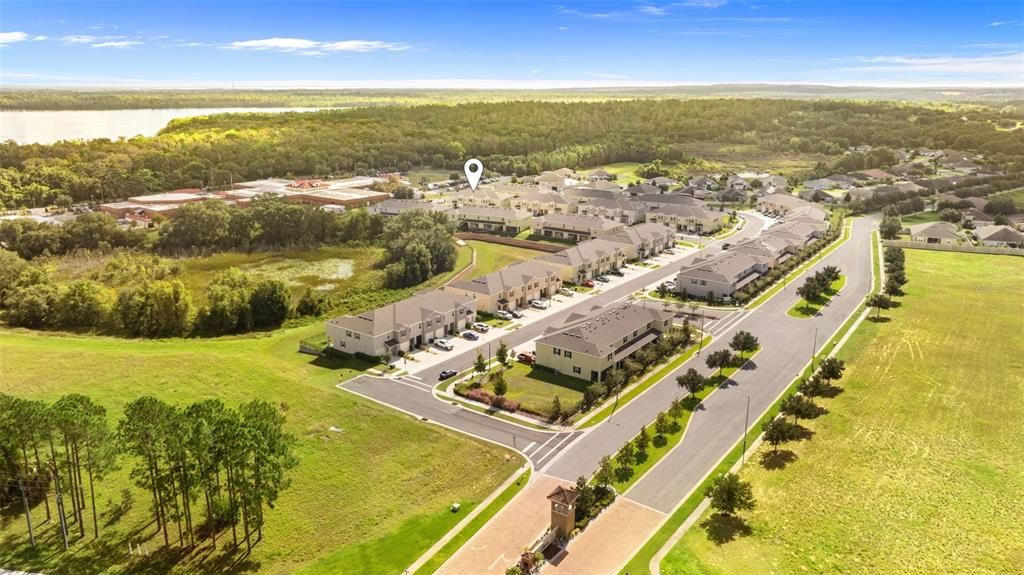 На продажу: $299,000 (3 спален, 2 ванн, 1660 Квадратных фут)