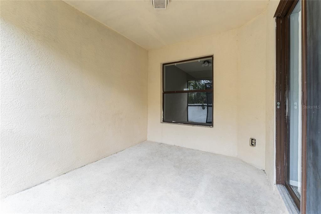 出租: $2,000 (3 贝兹, 2 浴室, 1473 平方英尺)