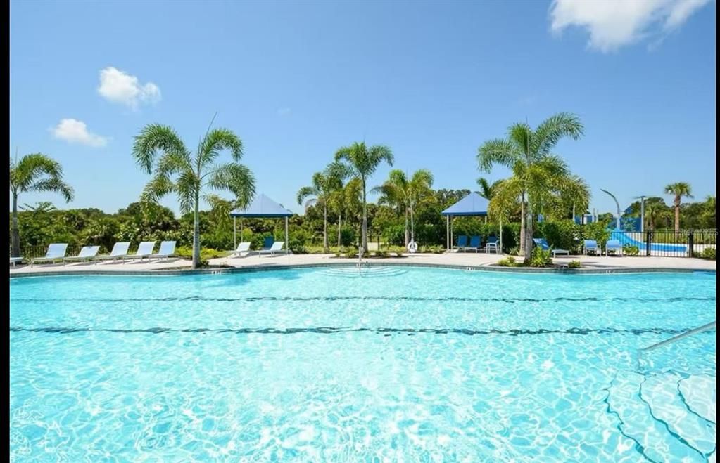 For Rent: $3,300 (5 beds, 3 baths, 2631 Square Feet)