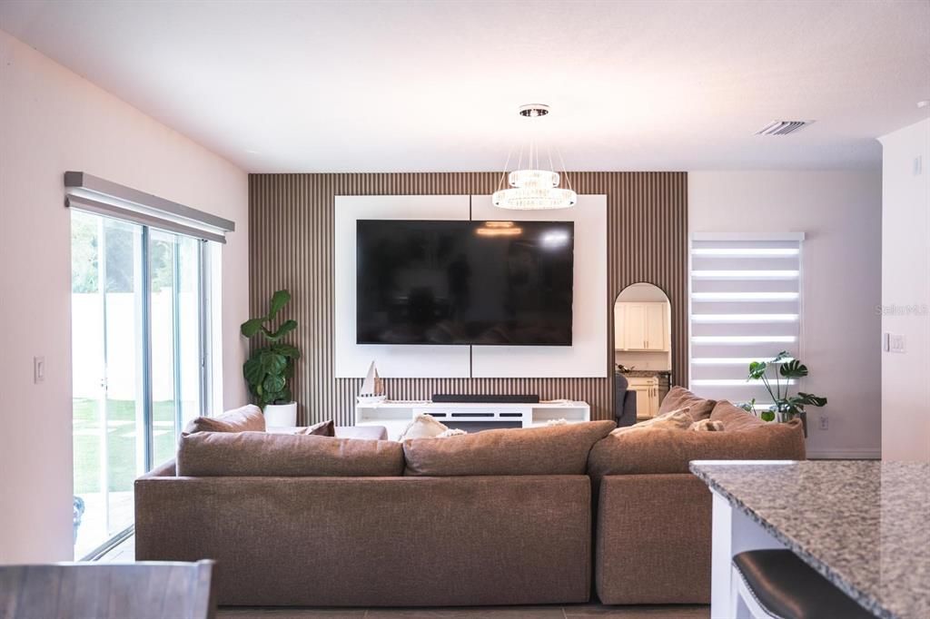 出租: $2,795 (4 贝兹, 3 浴室, 2178 平方英尺)