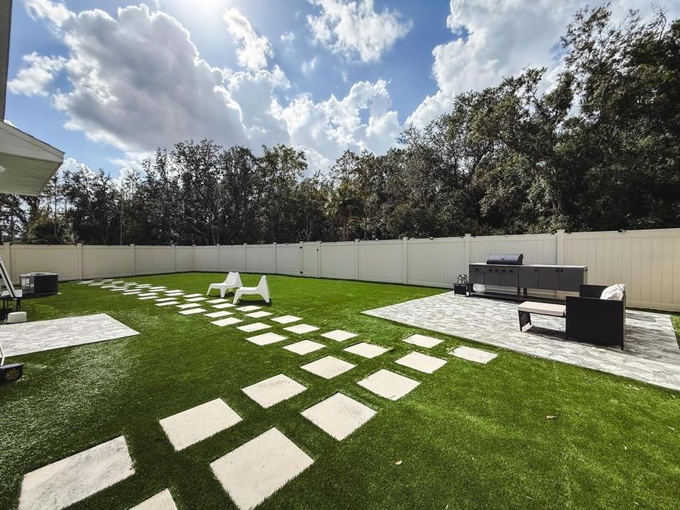 出租: $2,795 (4 贝兹, 3 浴室, 2178 平方英尺)