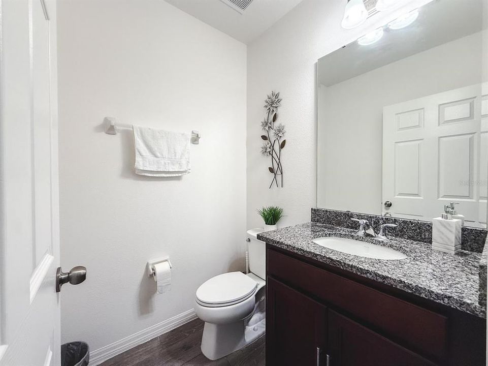 出租: $2,795 (4 贝兹, 3 浴室, 2178 平方英尺)