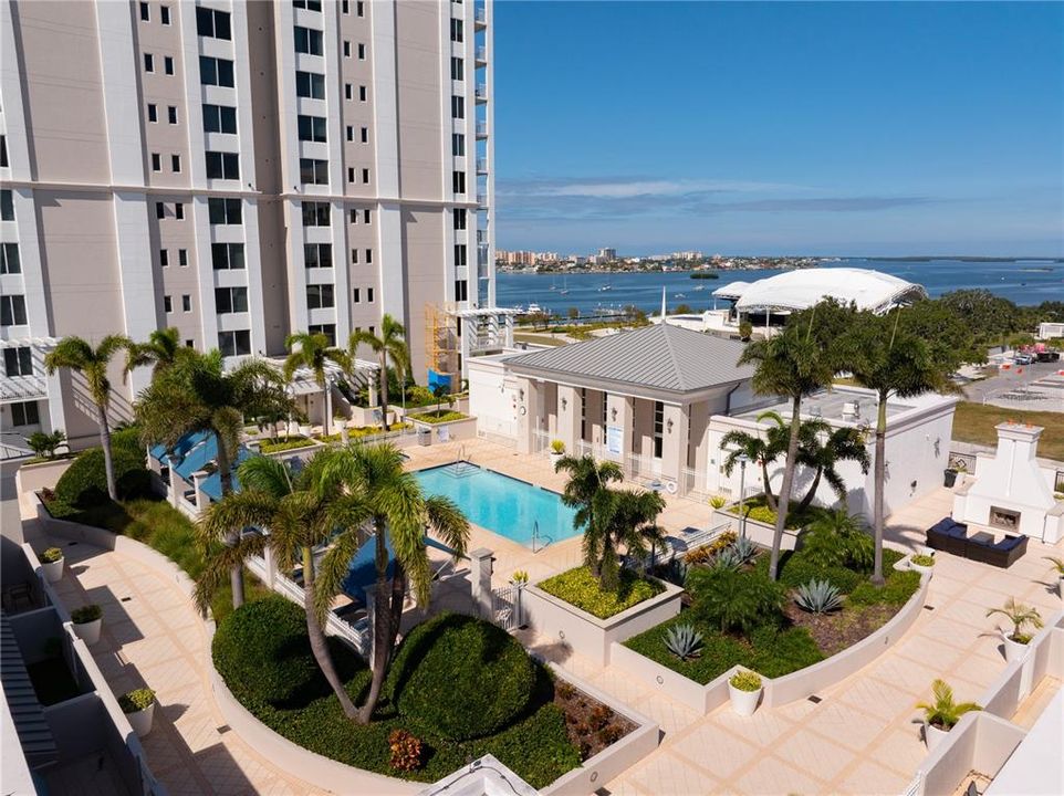 For Sale: $675,000 (2 beds, 2 baths, 1458 Square Feet)