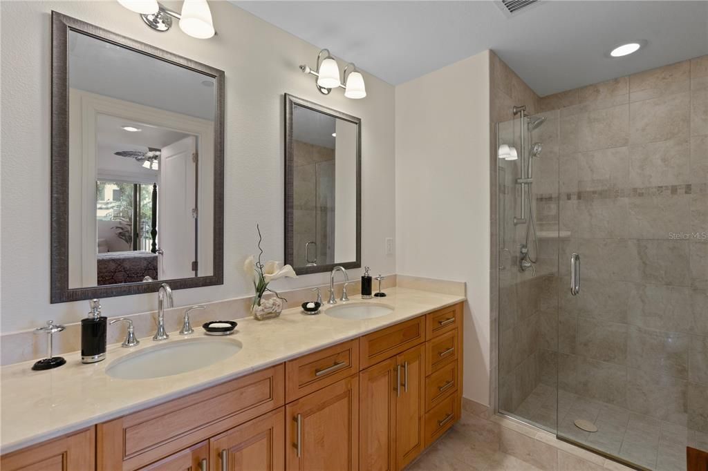 For Sale: $675,000 (2 beds, 2 baths, 1458 Square Feet)