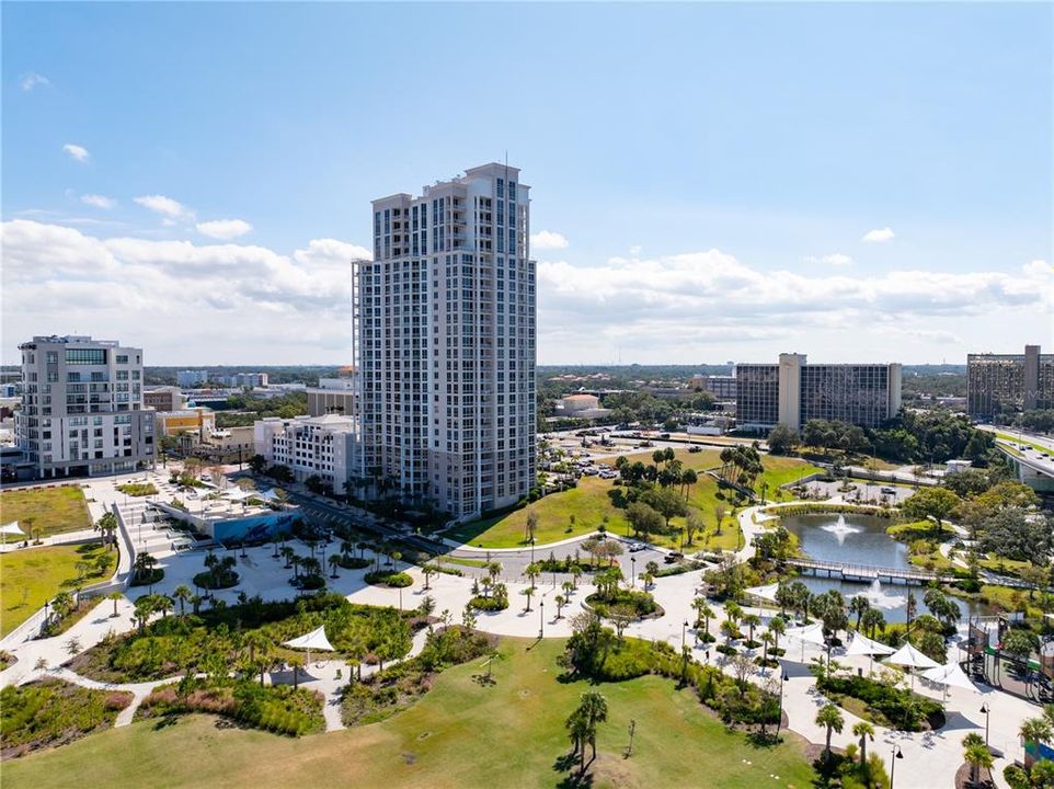 For Sale: $675,000 (2 beds, 2 baths, 1458 Square Feet)
