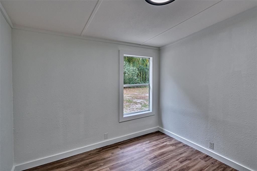 待售: $329,000 (3 贝兹, 2 浴室, 1890 平方英尺)