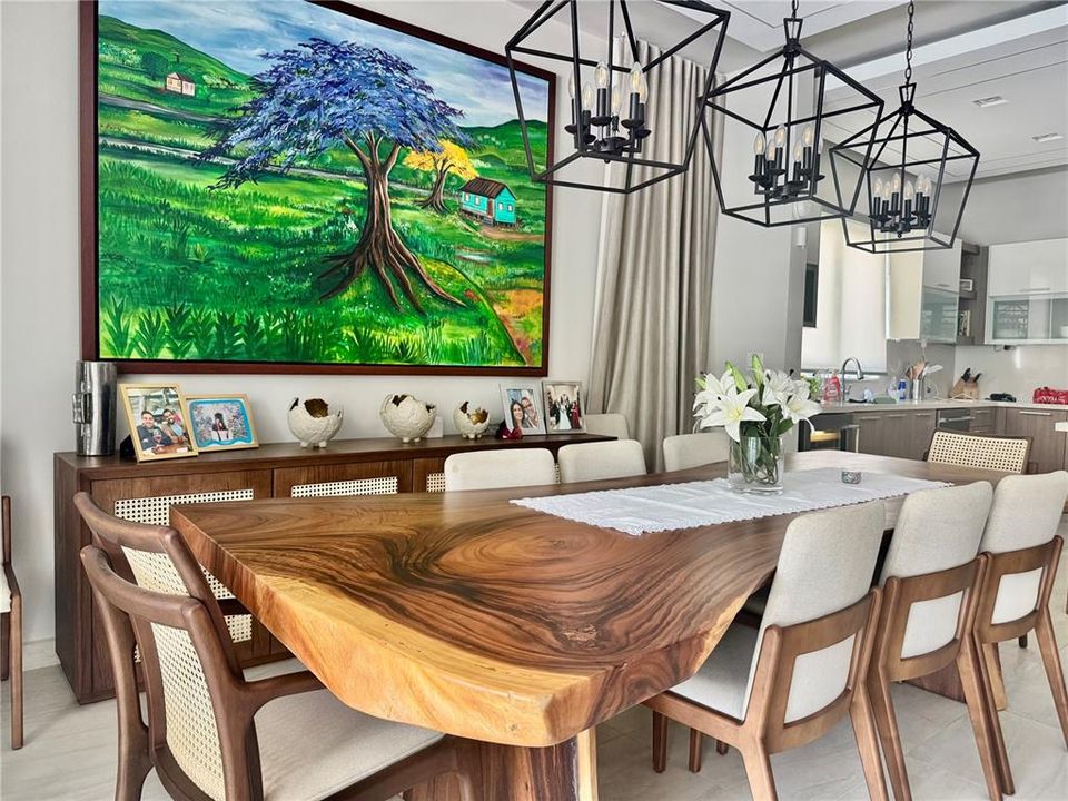 На продажу: $1,569,000 (4 спален, 3 ванн, 2700 Квадратных фут)