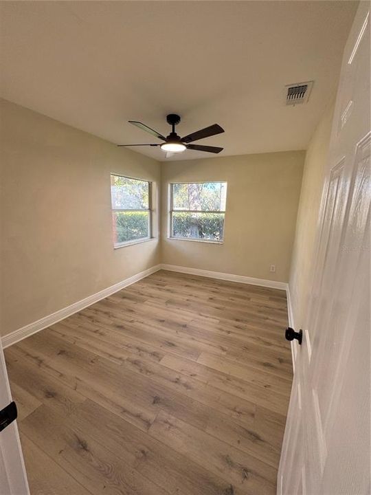 待售: $365,000 (3 贝兹, 2 浴室, 1318 平方英尺)