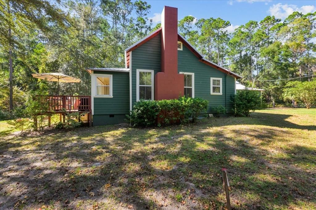 For Sale: $389,900 (3 beds, 2 baths, 1700 Square Feet)