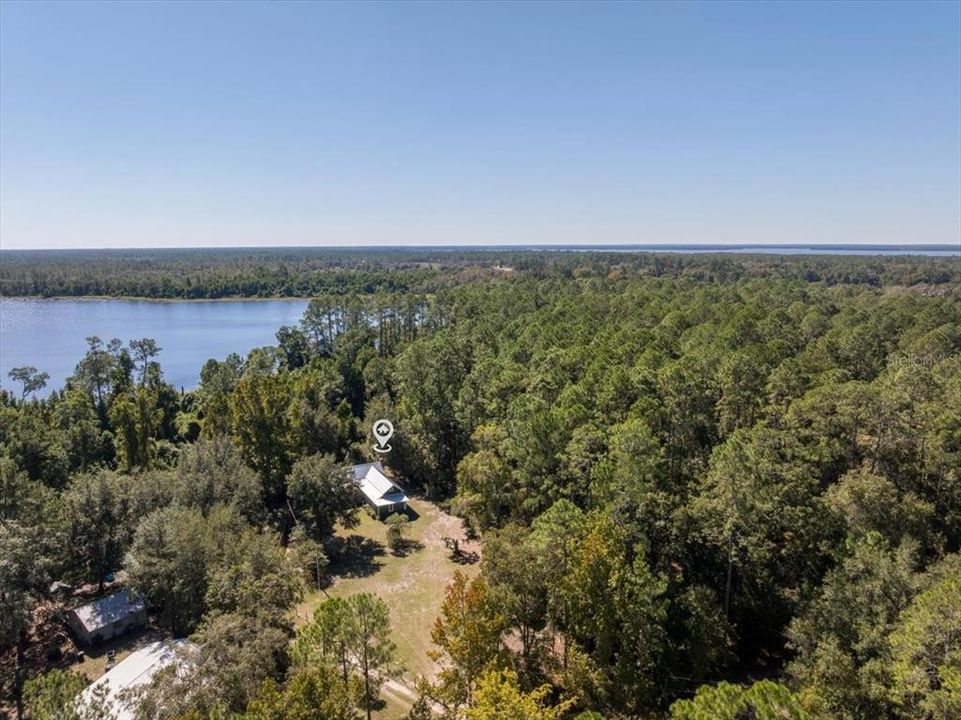 For Sale: $389,900 (3 beds, 2 baths, 1700 Square Feet)