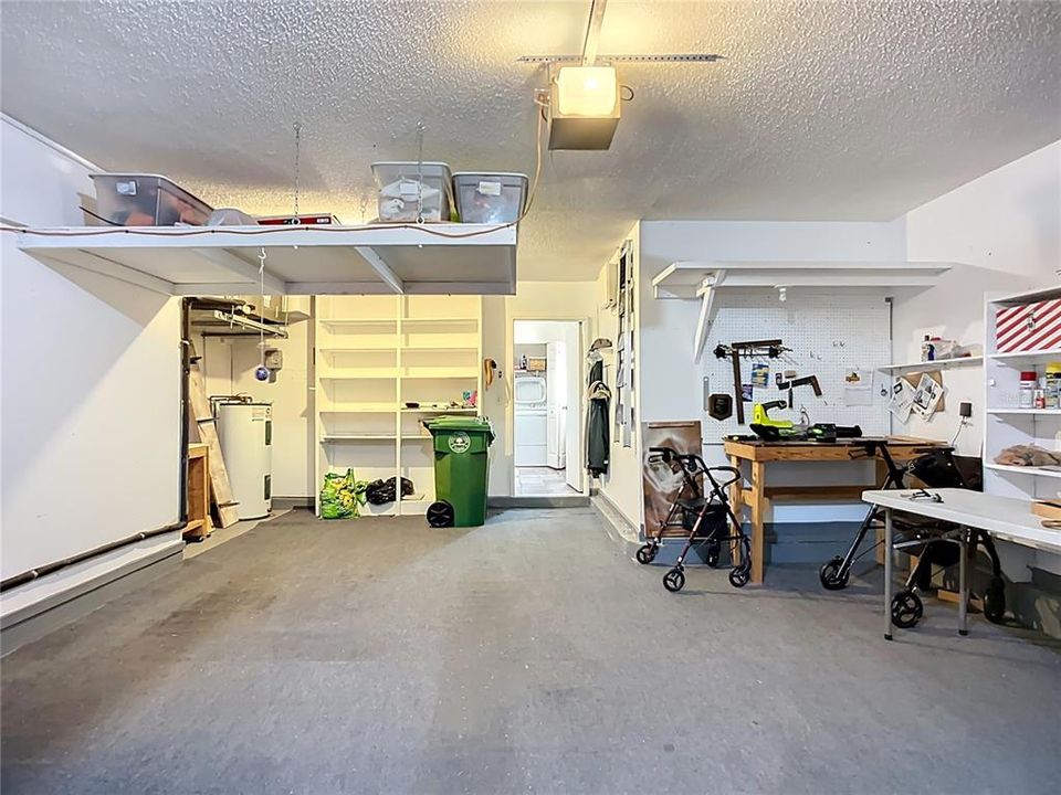 Active With Contract: $309,900 (2 beds, 2 baths, 1624 Square Feet)