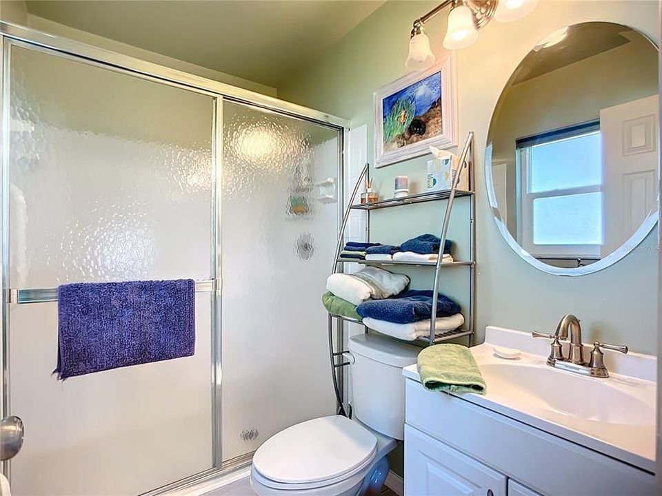 Active With Contract: $309,900 (2 beds, 2 baths, 1624 Square Feet)