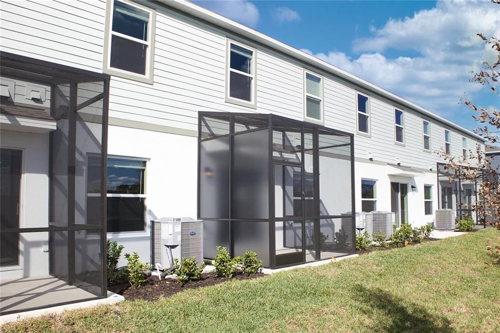 For Rent: $2,500 (3 beds, 2 baths, 1569 Square Feet)