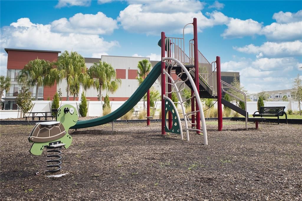 For Rent: $2,500 (3 beds, 2 baths, 1569 Square Feet)