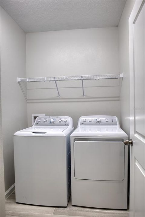 For Rent: $2,500 (3 beds, 2 baths, 1569 Square Feet)