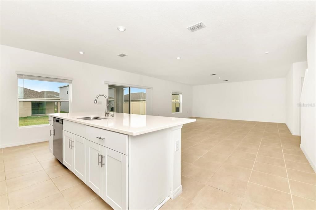 Active With Contract: $399,000 (5 beds, 3 baths, 2396 Square Feet)