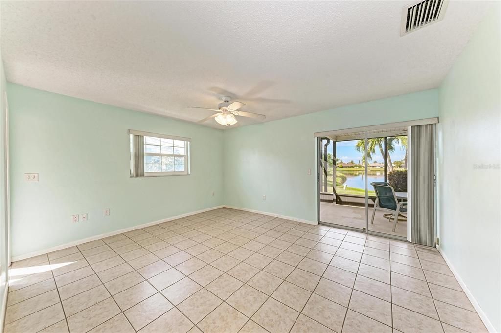 For Sale: $399,999 (2 beds, 2 baths, 1463 Square Feet)