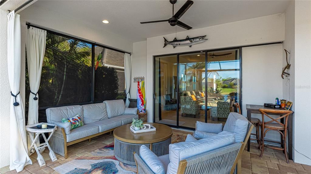 En Venta: $1,199,999 (3 camas, 2 baños, 2288 Pies cuadrados)