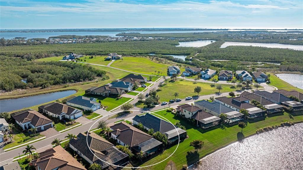 En Venta: $1,199,999 (3 camas, 2 baños, 2288 Pies cuadrados)