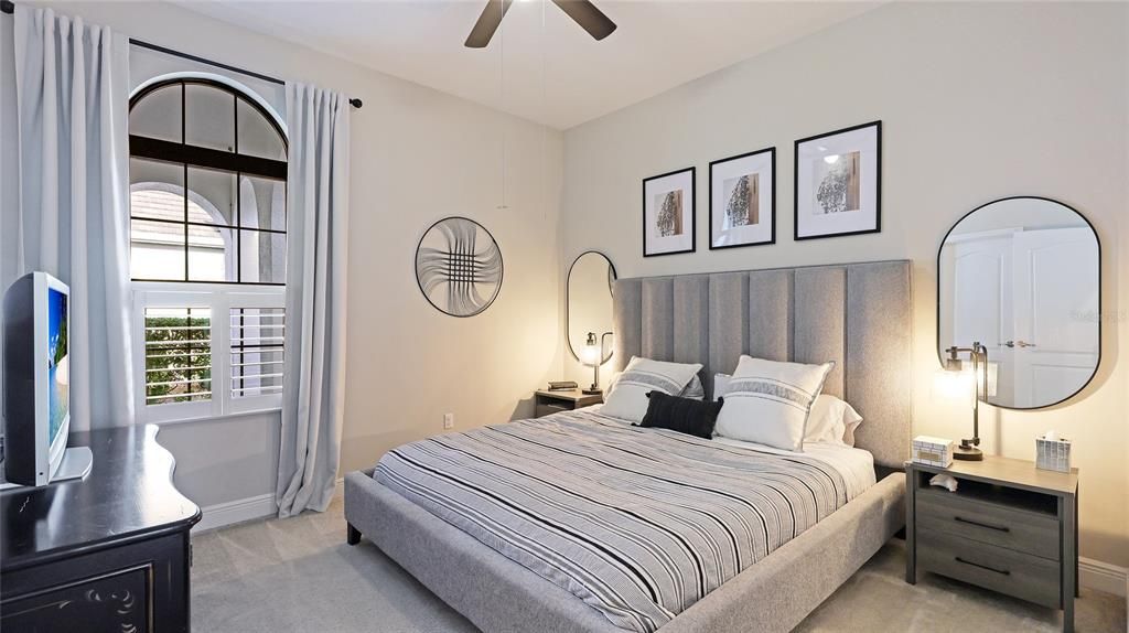 En Venta: $1,199,999 (3 camas, 2 baños, 2288 Pies cuadrados)