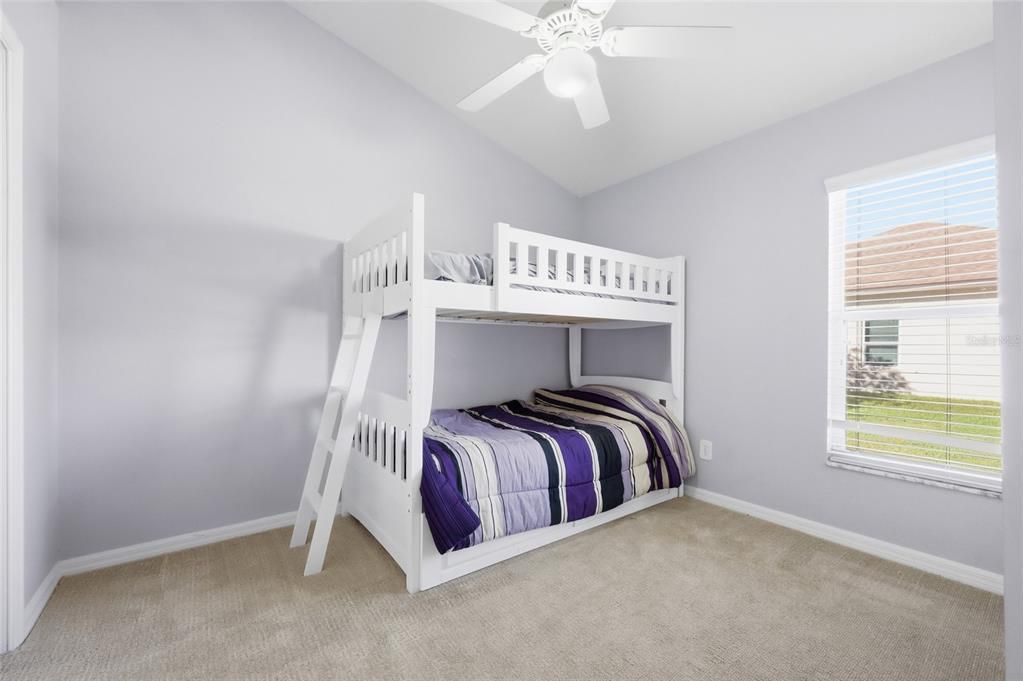 En Venta: $579,000 (4 camas, 2 baños, 2015 Pies cuadrados)