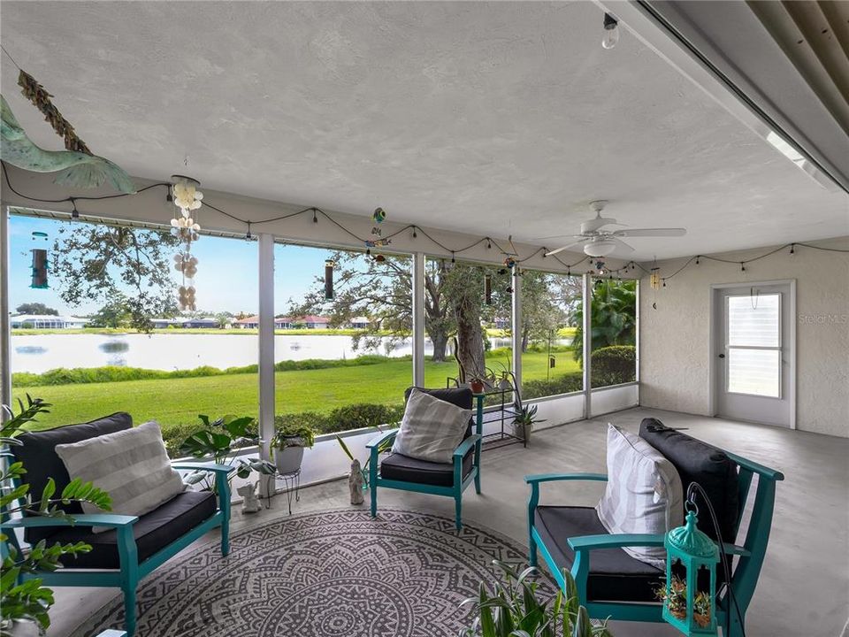 合同活跃: $394,900 (3 贝兹, 2 浴室, 1728 平方英尺)