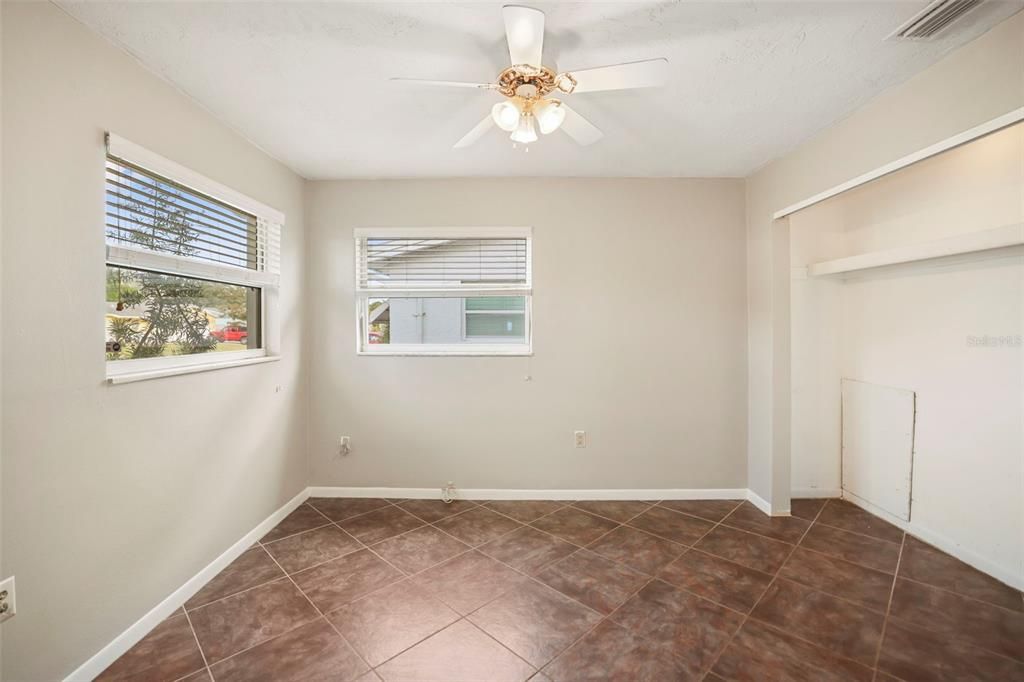 For Sale: $368,000 (3 beds, 2 baths, 1394 Square Feet)