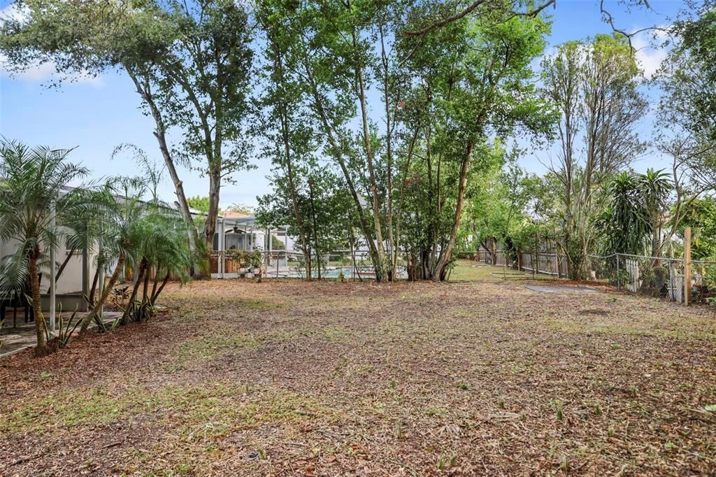 For Sale: $368,000 (3 beds, 2 baths, 1394 Square Feet)