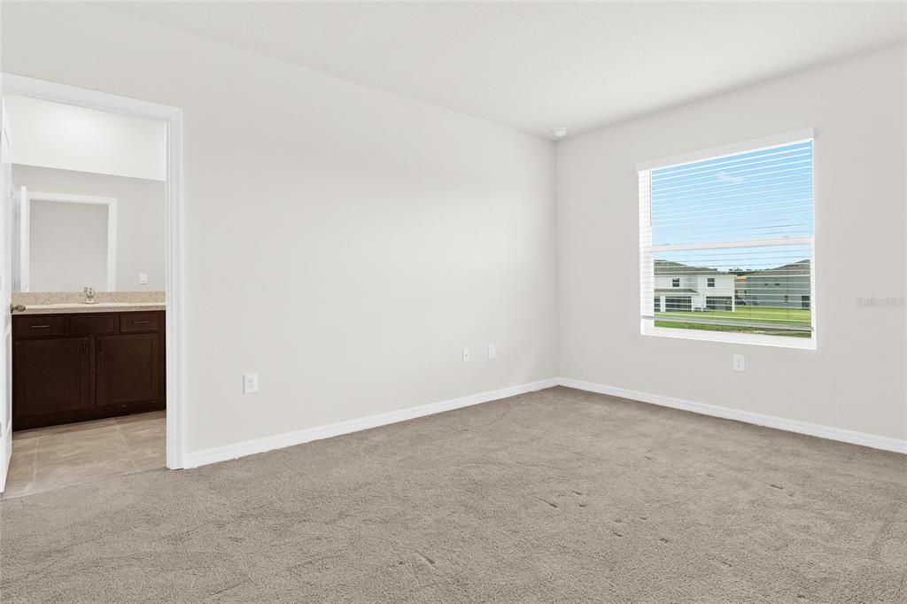 For Rent: $2,500 (3 beds, 2 baths, 1745 Square Feet)