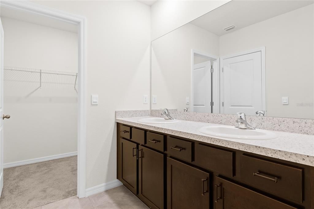 For Rent: $2,500 (3 beds, 2 baths, 1745 Square Feet)