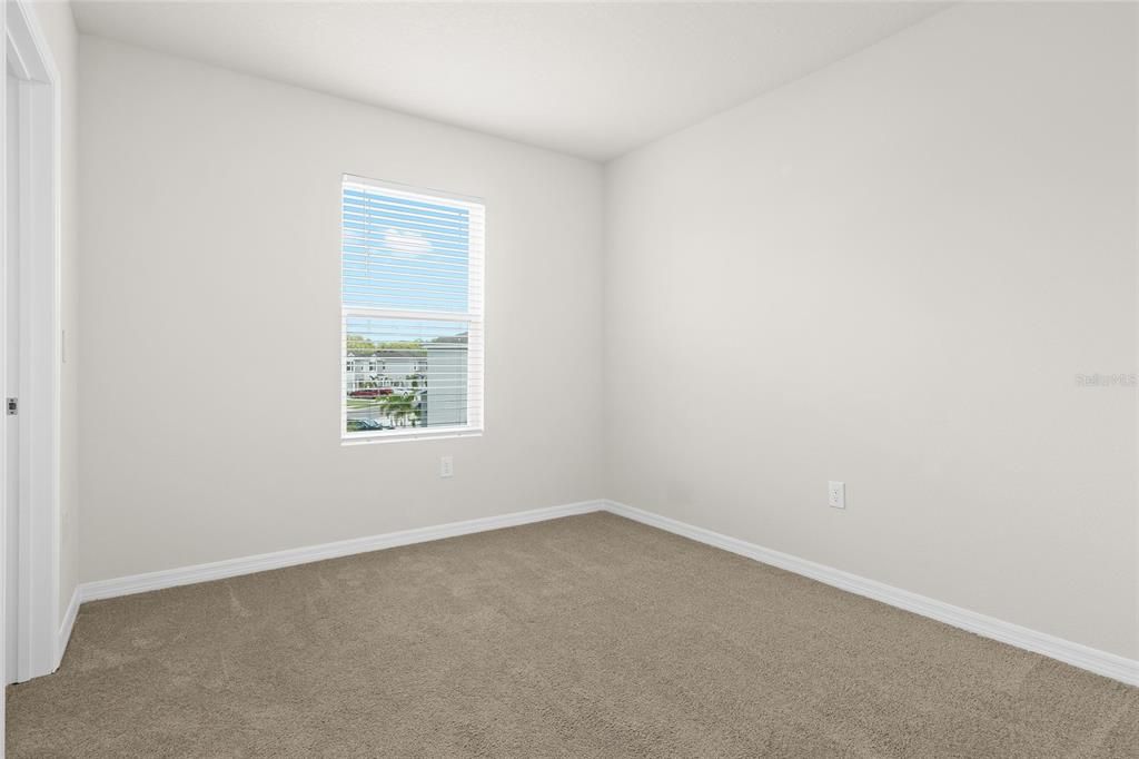 For Rent: $2,500 (3 beds, 2 baths, 1745 Square Feet)