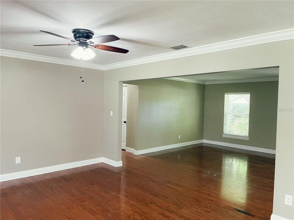 En Renta: $2,350 (3 camas, 2 baños, 1769 Pies cuadrados)