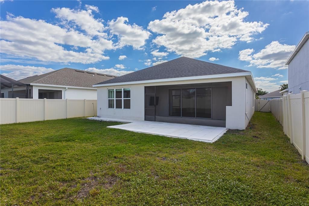 Active With Contract: $2,900 (3 beds, 2 baths, 2029 Square Feet)