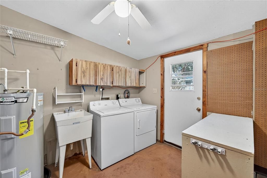 For Sale: $315,000 (3 beds, 1 baths, 1507 Square Feet)