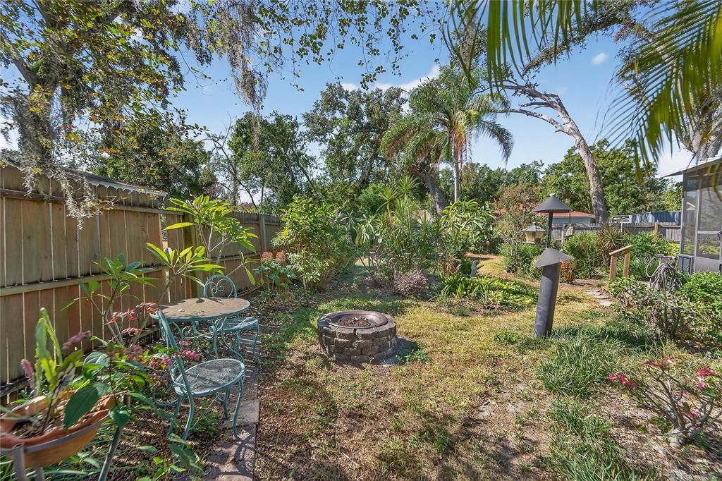 For Sale: $315,000 (3 beds, 1 baths, 1507 Square Feet)