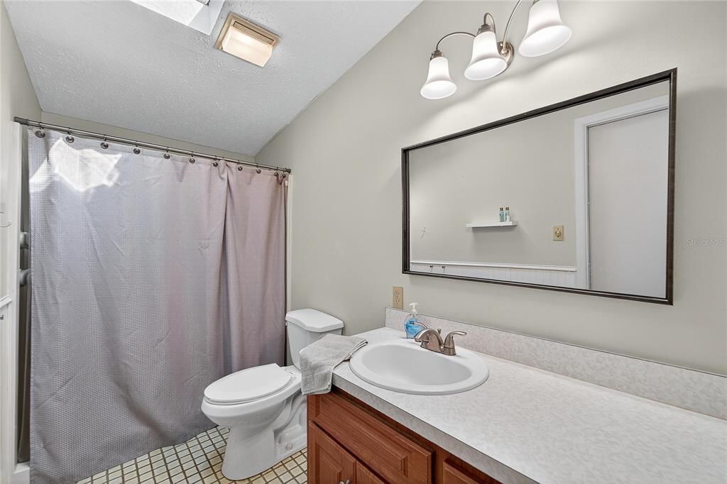 For Sale: $315,000 (3 beds, 1 baths, 1507 Square Feet)