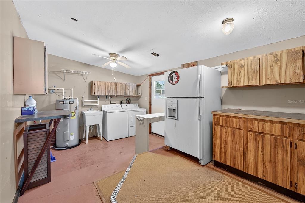 For Sale: $315,000 (3 beds, 1 baths, 1507 Square Feet)