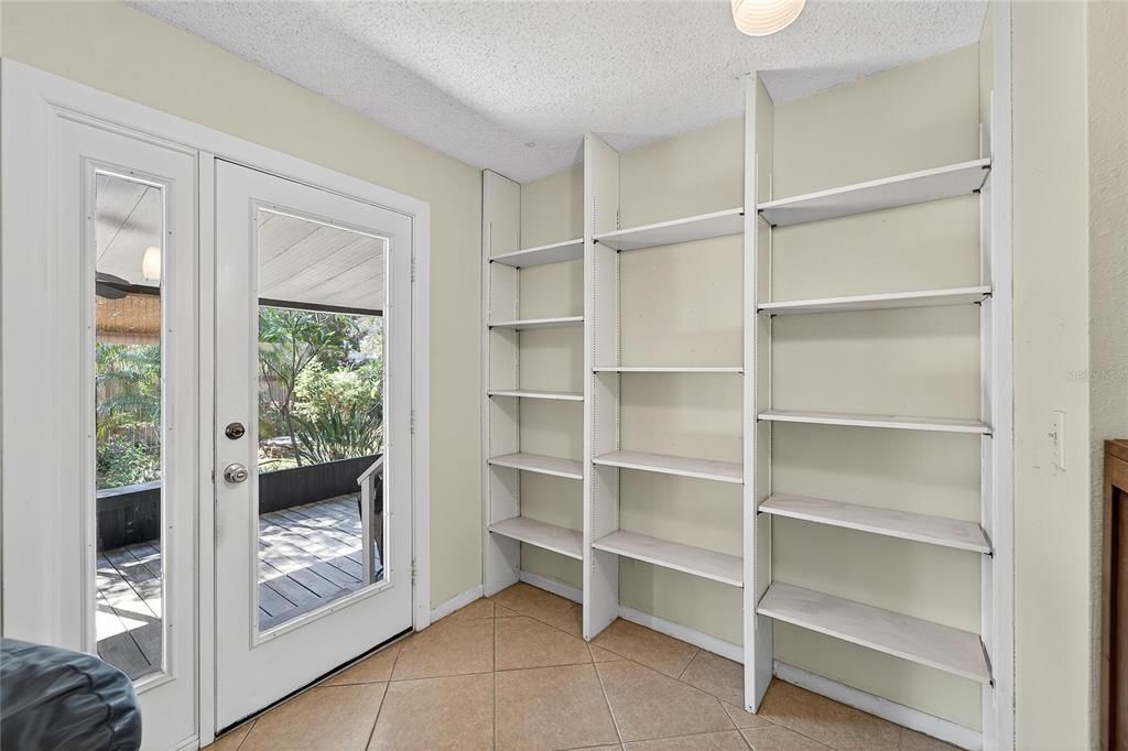 For Sale: $315,000 (3 beds, 1 baths, 1507 Square Feet)