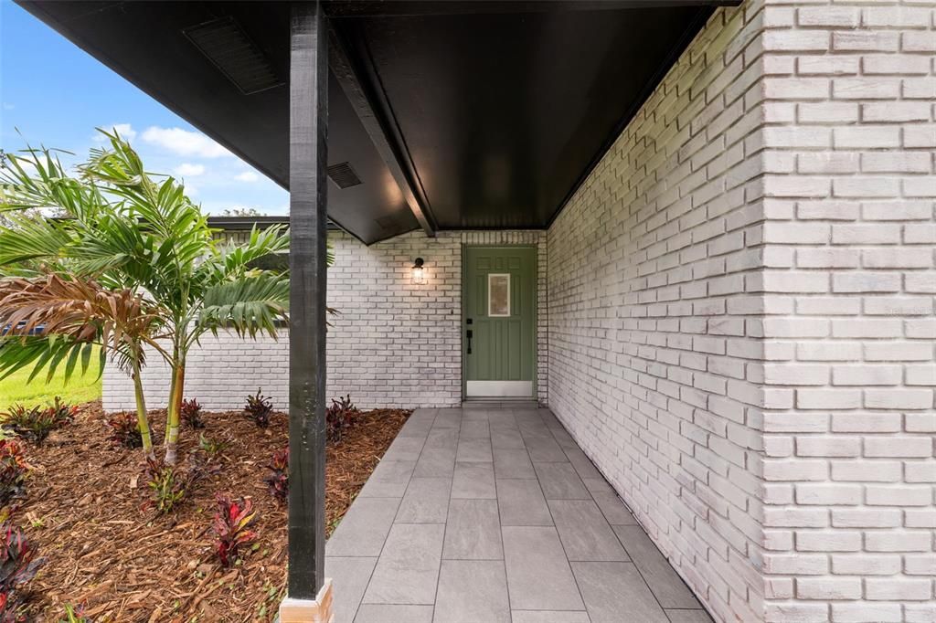 待售: $225,000 (2 贝兹, 2 浴室, 954 平方英尺)