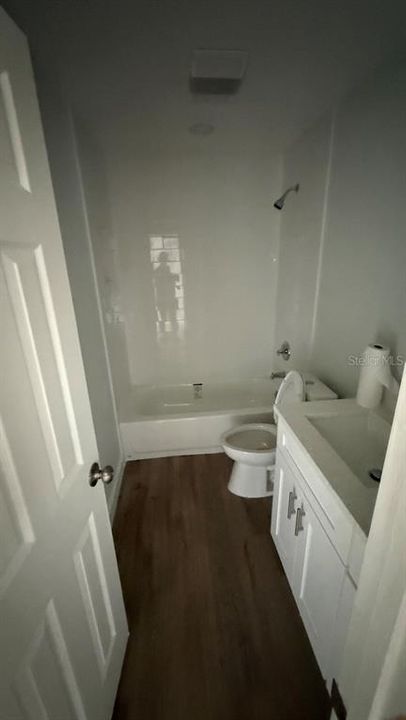 En Venta: $358,000 (3 camas, 2 baños, 1612 Pies cuadrados)