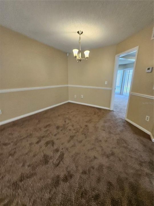 For Sale: $78,500 (1 beds, 1 baths, 642 Square Feet)