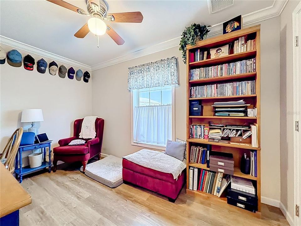 待售: $368,000 (3 贝兹, 2 浴室, 1404 平方英尺)