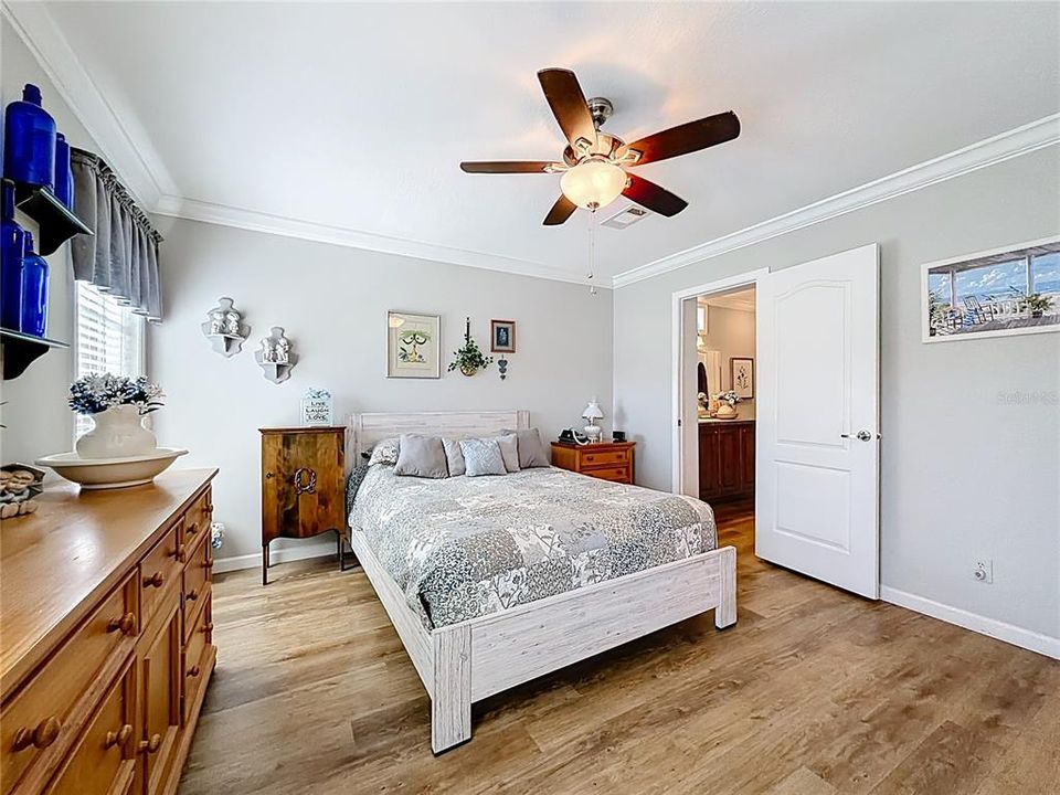 待售: $368,000 (3 贝兹, 2 浴室, 1404 平方英尺)