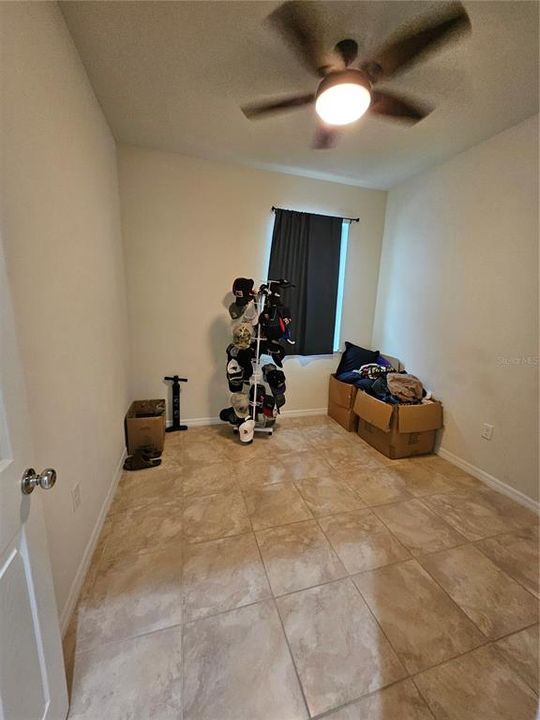 Active With Contract: $2,300 (3 beds, 2 baths, 1554 Square Feet)