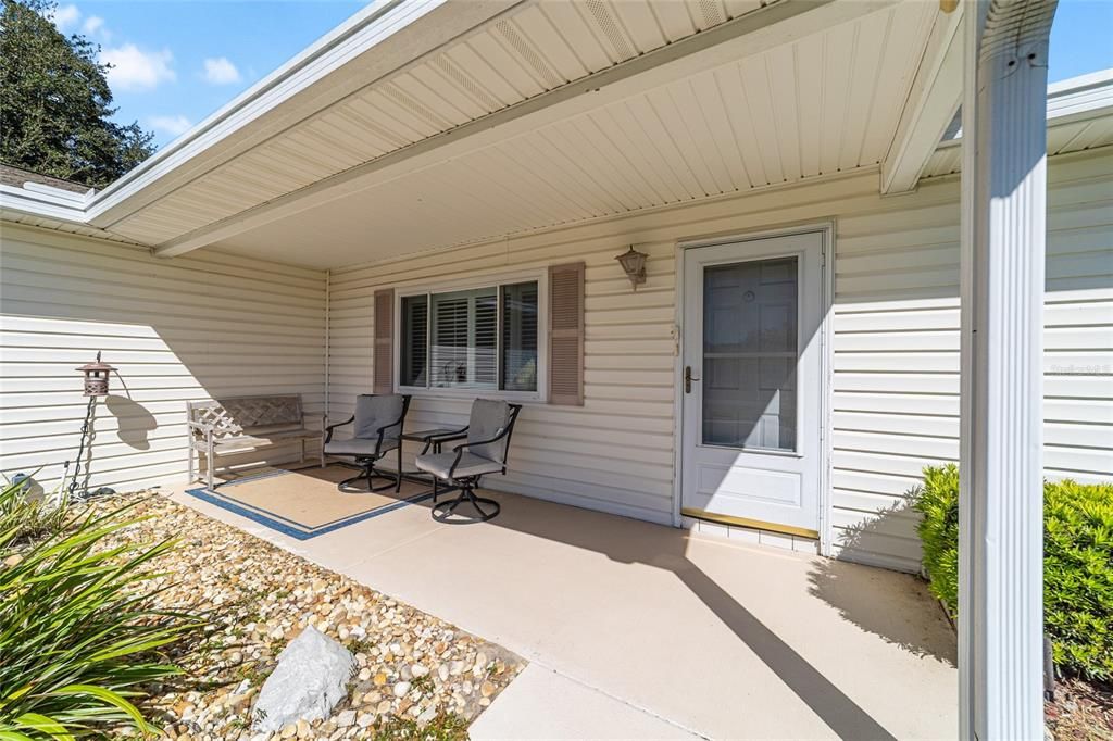 Active With Contract: $219,900 (2 beds, 2 baths, 1426 Square Feet)